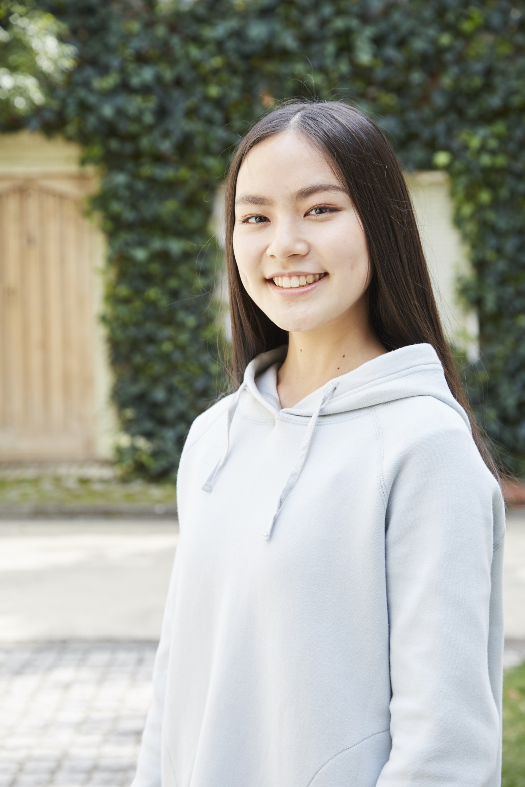 Sato Sae 佐藤 咲恵 佐藤咲恵 アデッソは芸能事務所 プロダクション